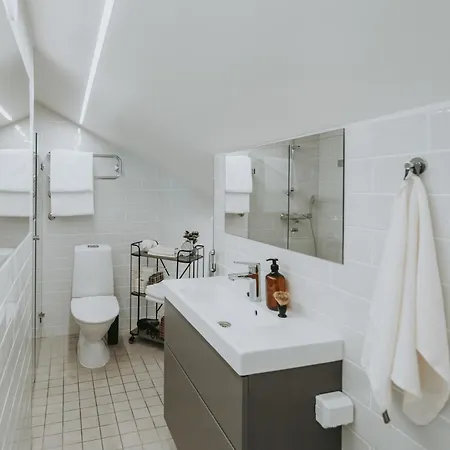アパート Seaview Loft With Private Balcony And Sauna *
